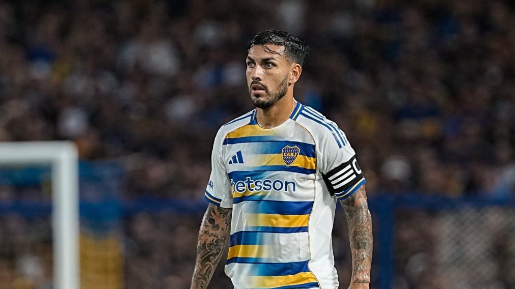 Leandro Paredes no pudo completar el partido ante Platense y ser� duda para el cl�sico con Racing. 