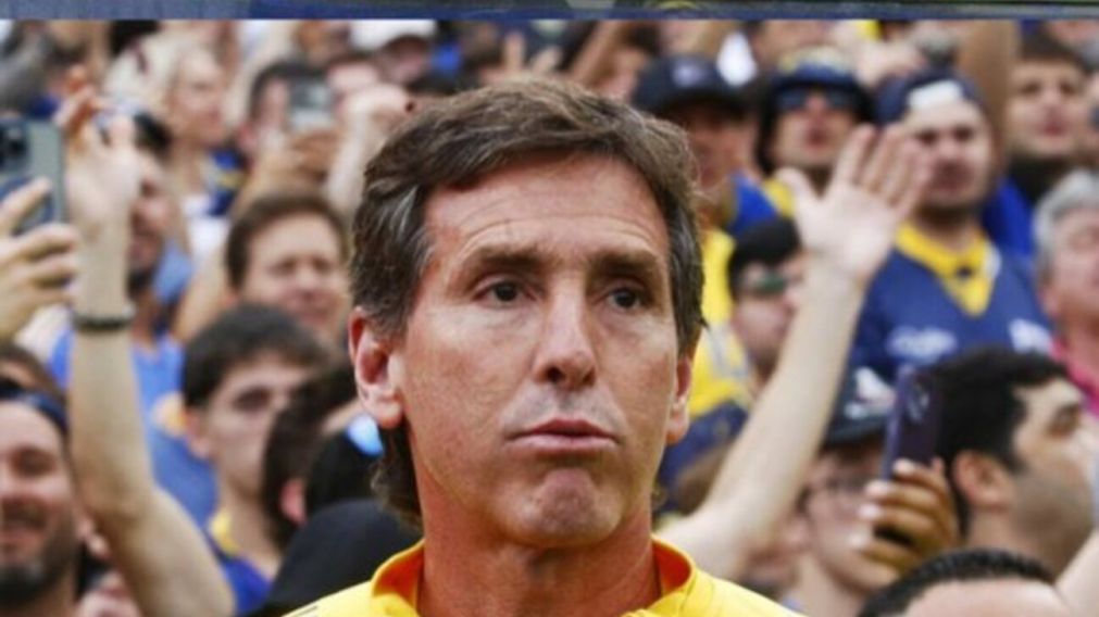 Claudio Úbeda está en la cuerda floja y los hinchas de Boca piden su salida.