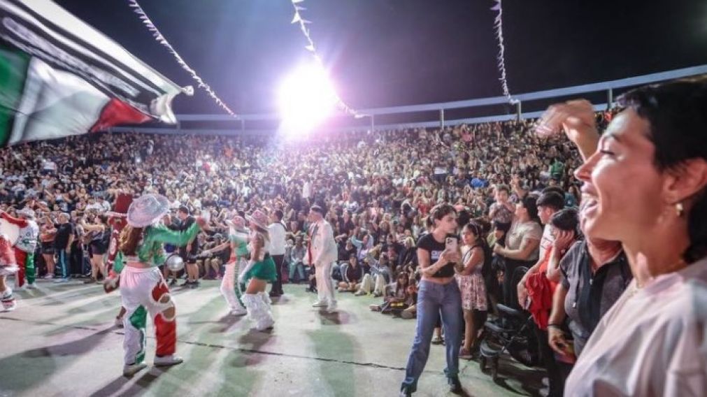 Mayra Mendoza en los festejos de carnaval: "Necesitamos una verdadera revolución de solidaridad"