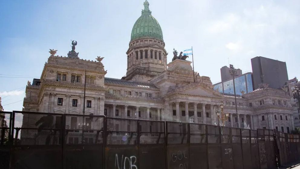 Operativo Congreso por Reforma laboral: el MInisterio de Seguridad difundi� "medidas" que "permiten resguardar la integridad de los periodistas".