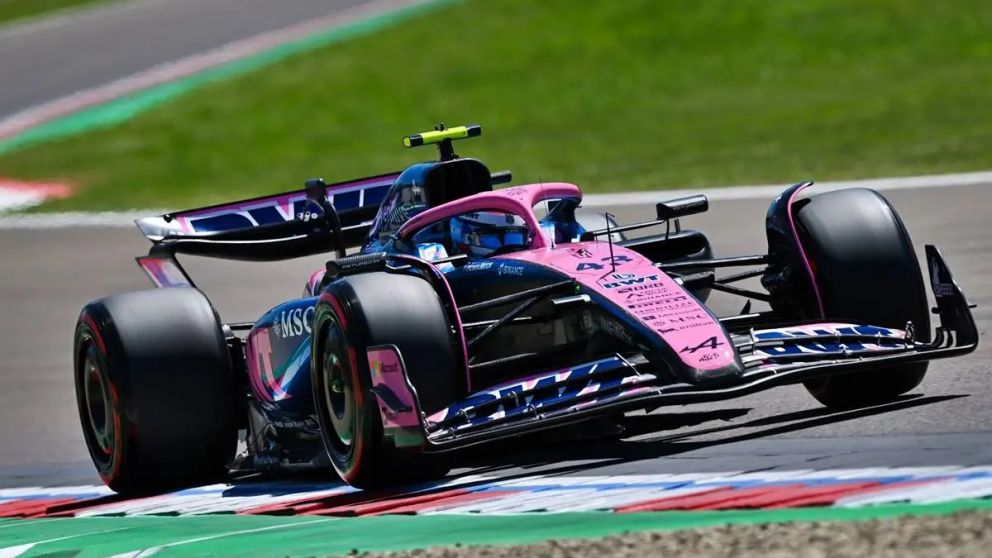 El Nene, que debutará como piloto titular en Alpine, trabaja incansablemente para llegar en condiciones al Gran Premio de Australia,.