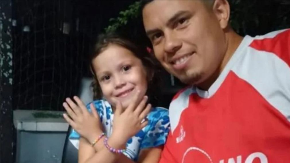 El padre de Kim Gómez espera que se haga justicia por lo ocurrido con su hija (Redes).
