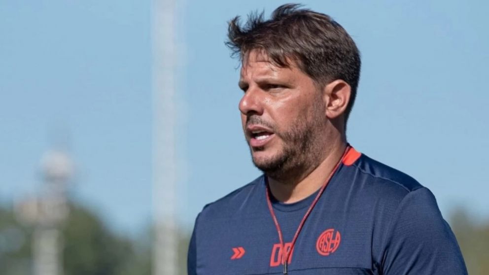 Damián Ayude mete varias modificaciones en San Lorenzo ante Estudiantes de Río Cuarto.