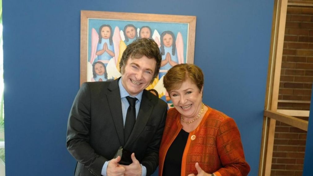 Javier Milei junto a Kristalina Georgieva, titular del FMI.