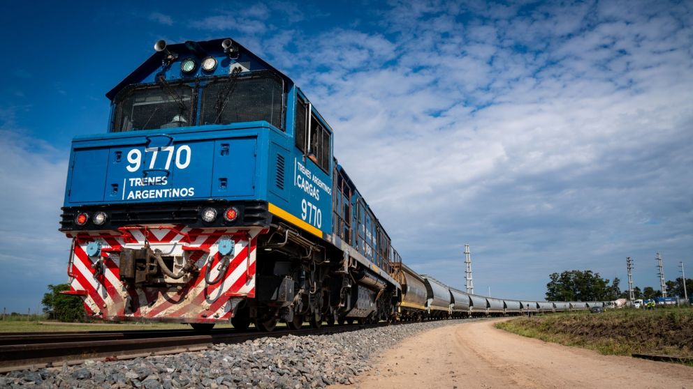 El Gobierno decidió extender por 24 meses la emergencia ferroviaria.
