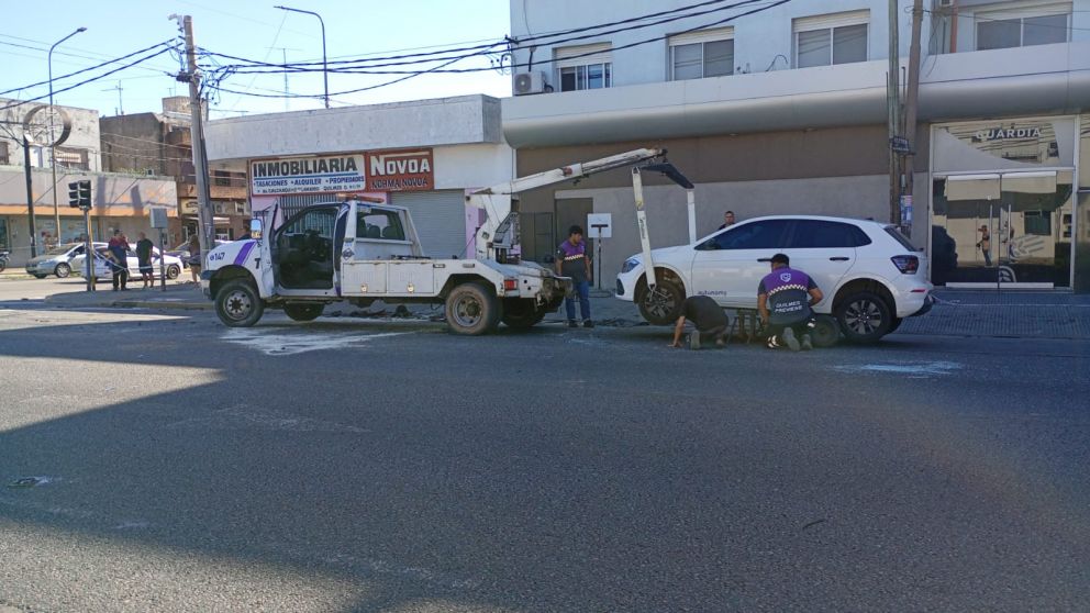 Así fue el tremendo choque múltiple en Quilmes Oeste: el momento exacto quedó filmado