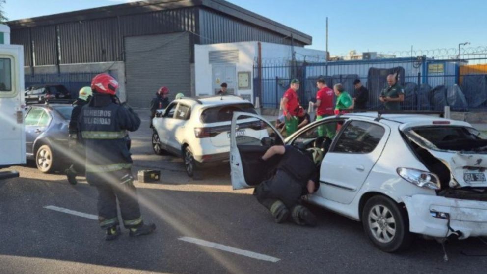 Se investigan las causas del múltiple choque en Costanera Norte (NA).