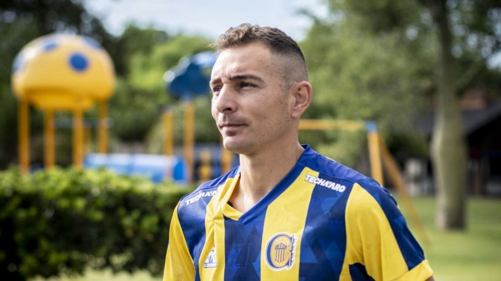 Marco Ruben vuelve del retiro para jugar la Libertadores con Central.