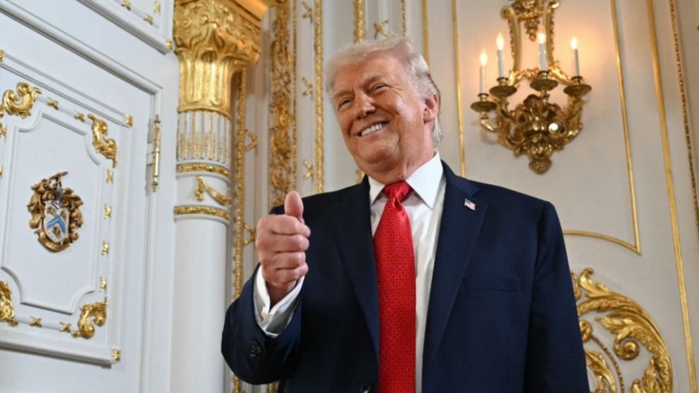 Trump dice que Putin podría estar ayudando "un poco" a Irán