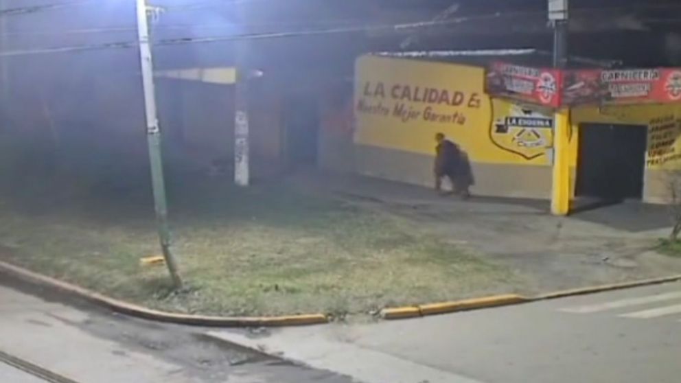 La aparición generó escalofríos y reavivó el debate sobre los fenómenos paranormales (Captura video).