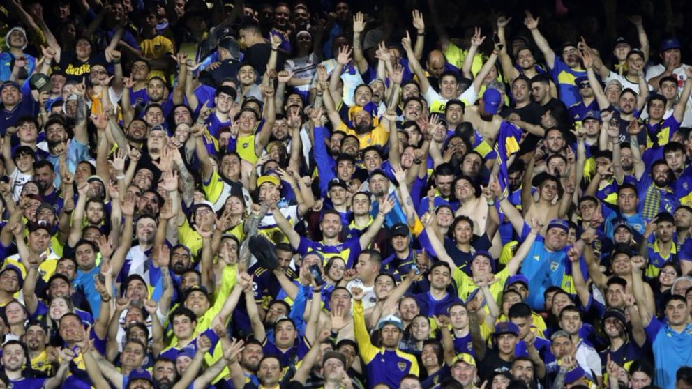 Boca podría volver a jugar con hinchas visitantes en el Torneo Apertura.