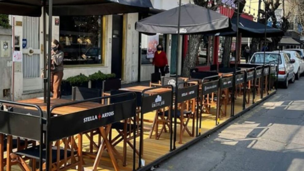 La UCR presentó un proyecto para regular los decks gastronómicos en Quilmes