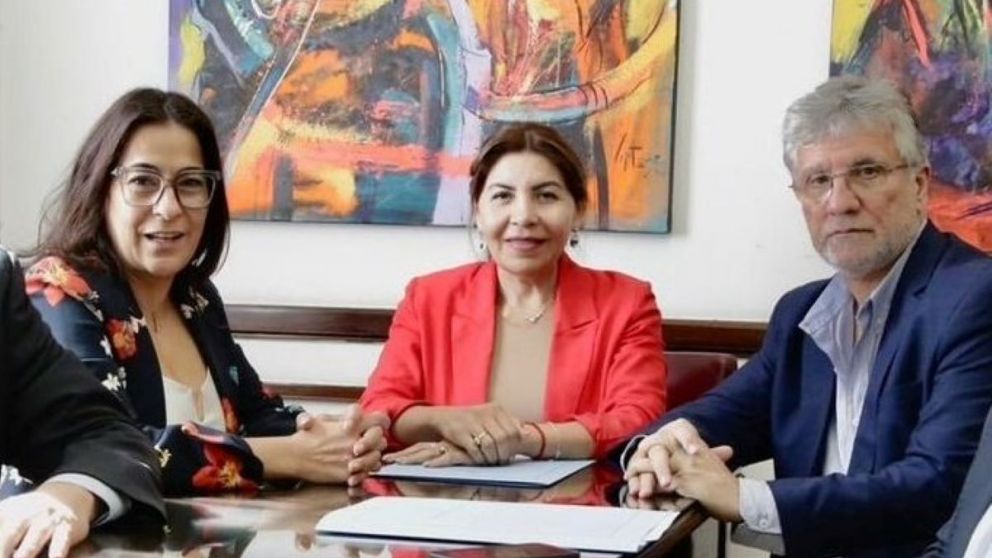 Carolina Moisés, Sandra Mendoza y Guillermo Andrada, los tres senadores que dejarán el interbloque peronista.