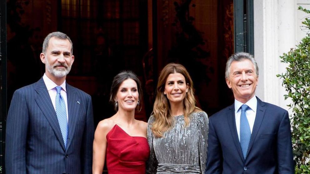 Juliana Awada y el Rey Felipe VI, juntos: las fotos cariñosas que hicieron estallar las versiones de romance.