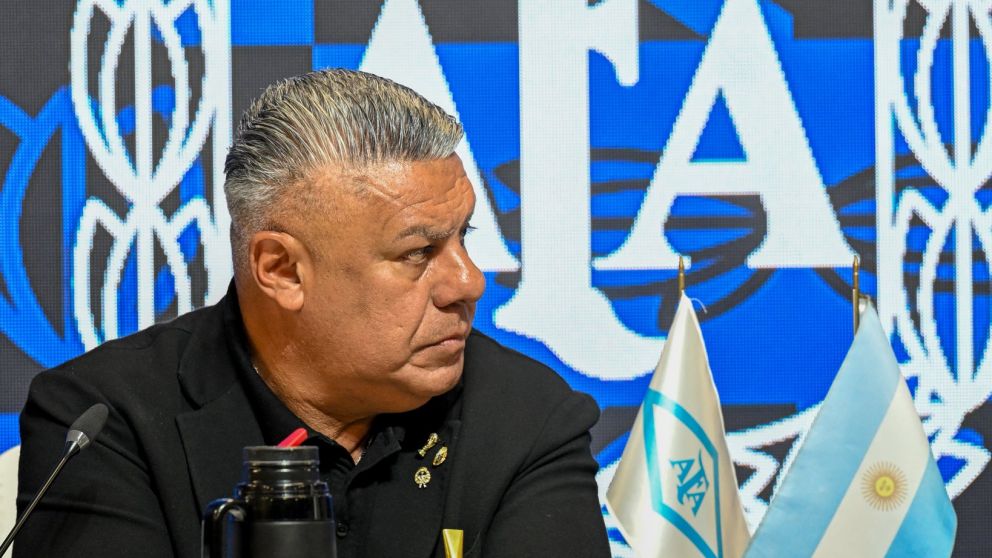 Claudio Chiqui Tapia realizó en sus redes un picante posteo luego de la decisión de para el fútbol argentino el primer fin de semana de marzo.