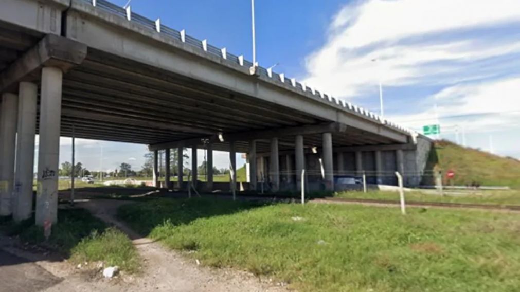 Un nene de 10 años murió luego de caer desde un puente mientras jugaba con sus amigos en Merlo