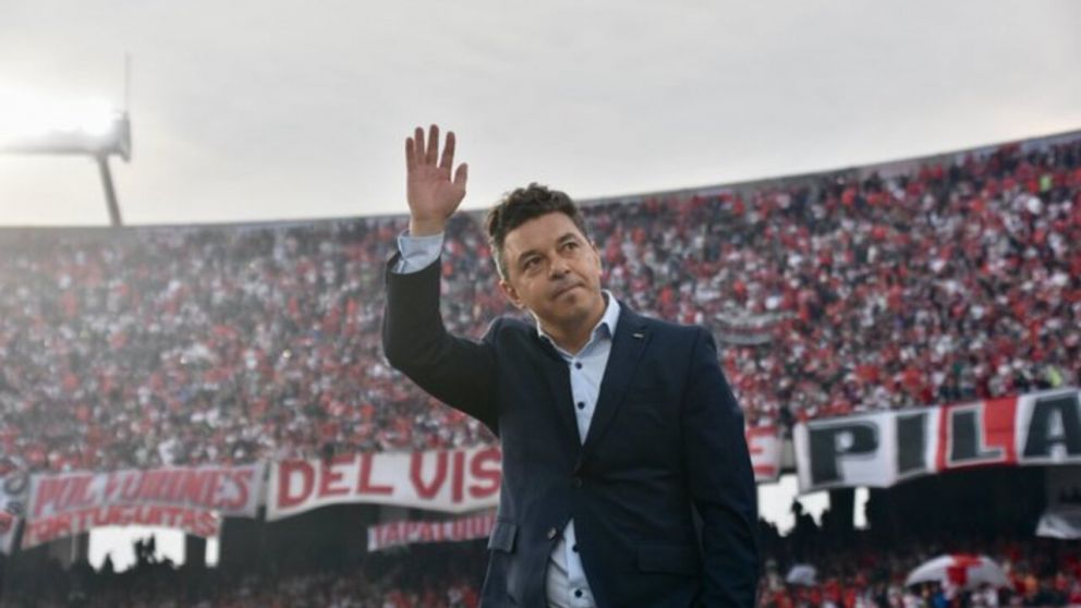 Latorre no se hizo el distraído y recordó cómo llegó Gallardo a la dirección técnica de River.