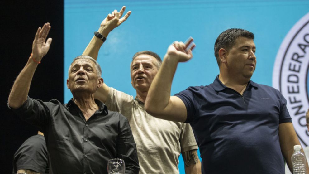 Los integrantes de la nueva conducción de la CGT.