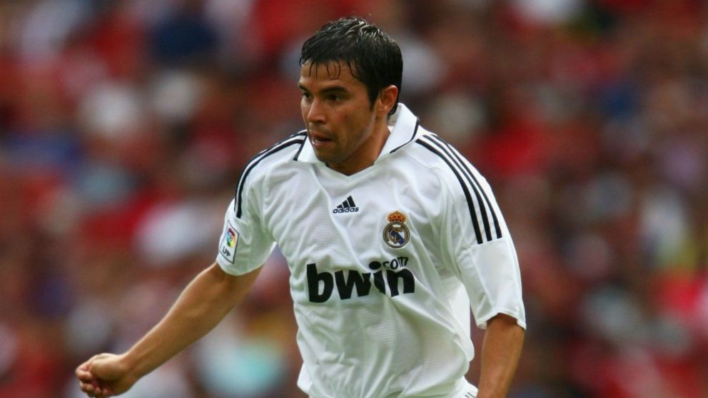 Javier Saviola visti� la camiseta del Real Madrid.