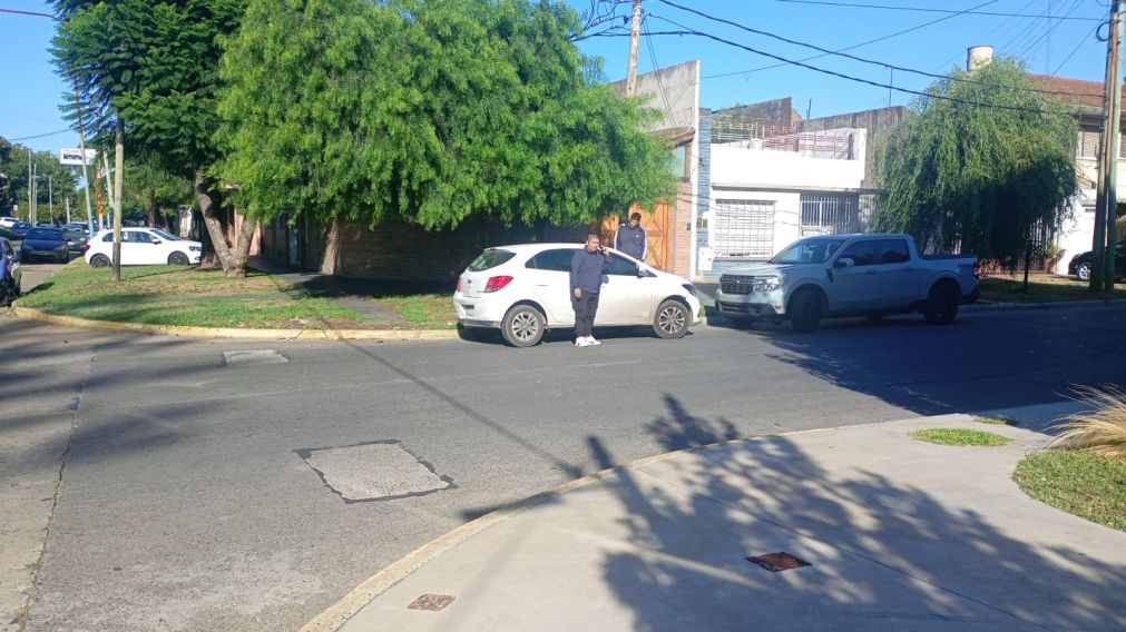 Quilmes Oeste: múltiple choque en una esquina peligrosa y sin heridos