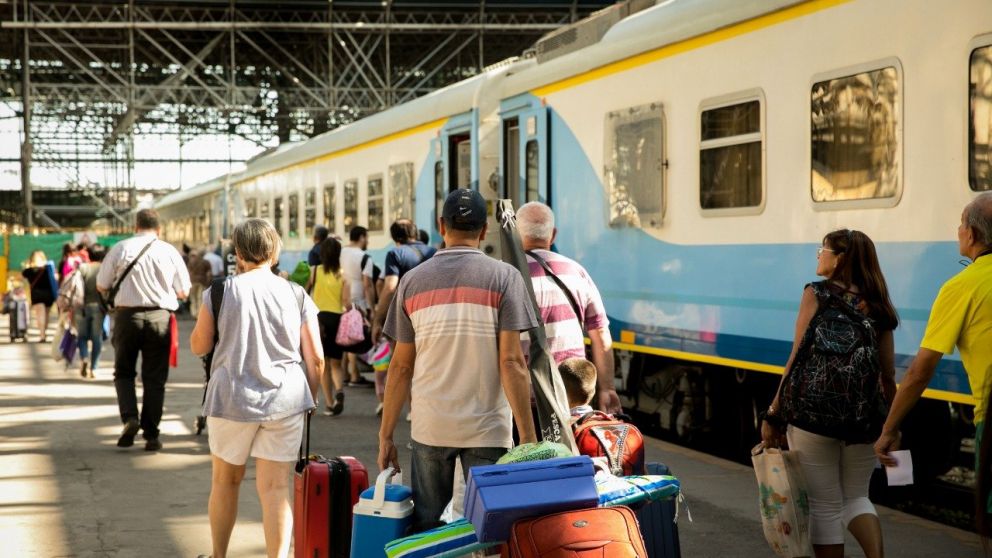 Trenes Argentinos habilitó la venta de pasajes para viajes a Mar del Plata.