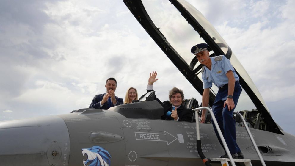 El Gobierno invertirá 33 millones de dólares en Estados Unidos para entrenar a los pilotos de los F-16 adquiridos.