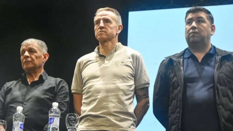Empezó la reunión: la mesa chica de la CGT define una nueva ofensiva contra el ajuste del Gobierno.