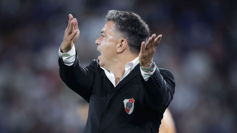 Esta noche, el DT dirige su último partido en este segundo ciclo en River.