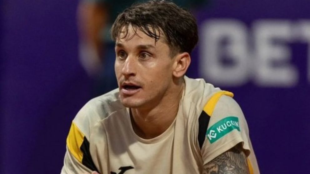 Camilo Ugo Carabelli, uno de los tres argentinos eliminados en Chile.
