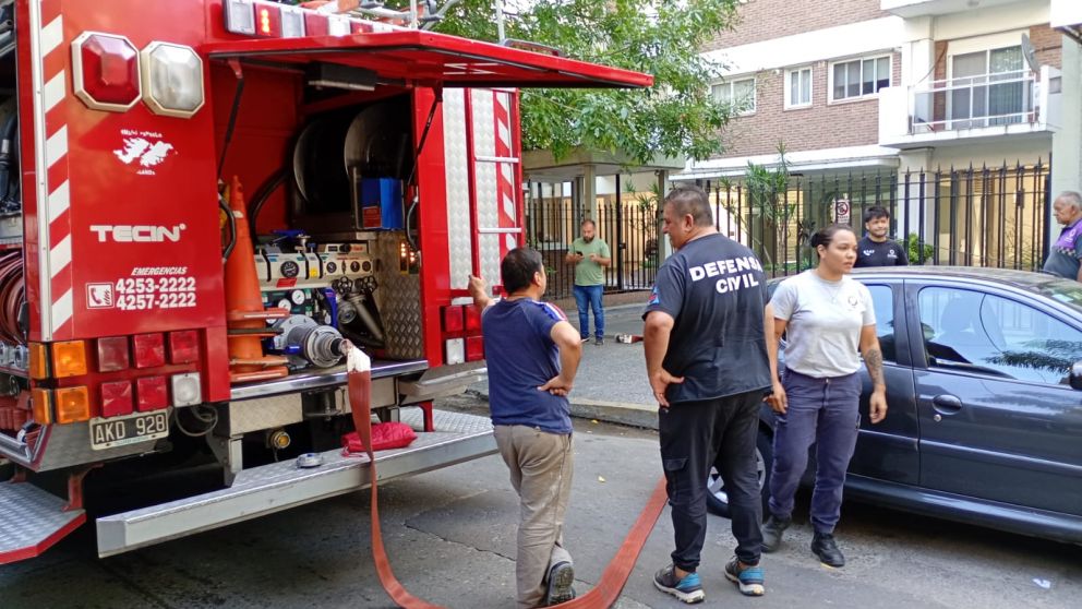 De la fragancia al fuego: un sahumerio provocó un incendio en Quilmes Centro
