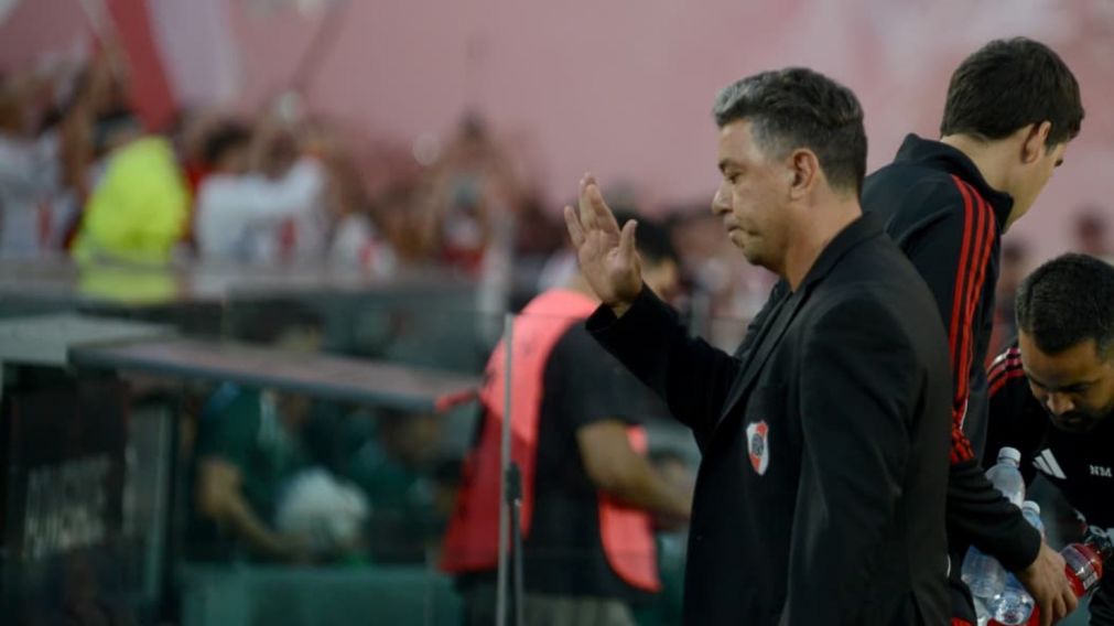 Marcelo Gallardo y una de sus últimas imágenes como entrenador de River en el Monumental.