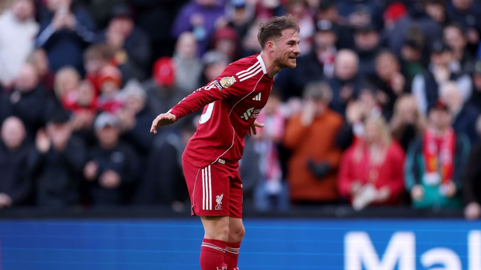 Alexis Mac Allister metió un golazo para el Liverpool.