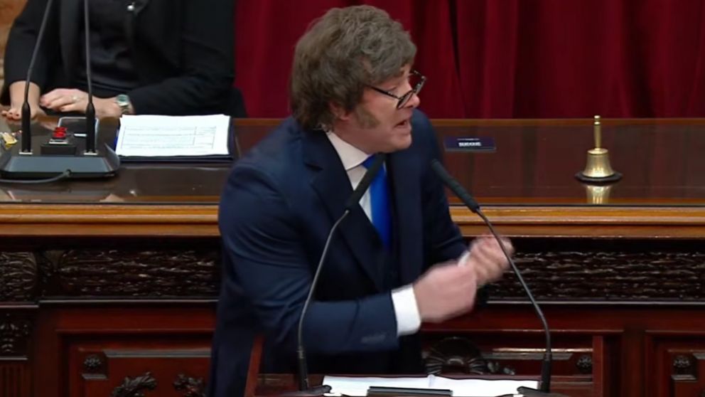 Milei, muy duro contra la oposici�n no acuerdista del peronismo y la izquierda en el Congreso.