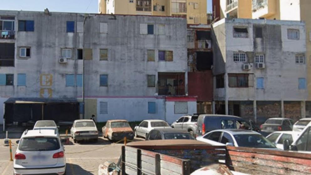 Una mujer murió al caer de un noveno piso: demoraron a su novio por presunto femicidio