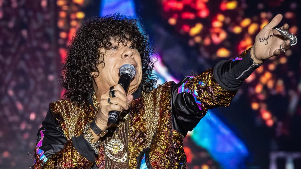 La Mona Jim�nez: "Ca�a preso semana de por medio por cantar cuarteto"