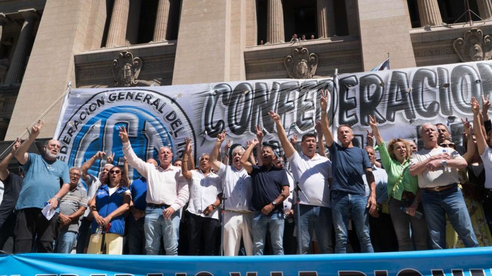 Los principales dirigentes de la CGT participaron de la marcha a Tribunales.