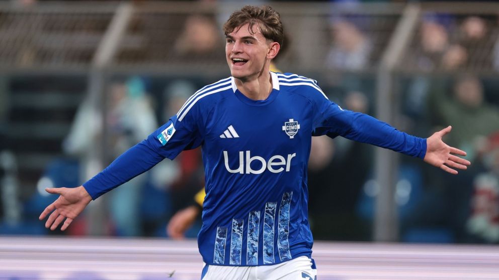 Nico Paz recibi� un reto de Cesc F�bregas en el Como.