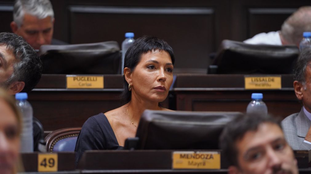 Mayra Mendoza criticó a Kicillof por no mencionar "la detención ilegal de Cristina"