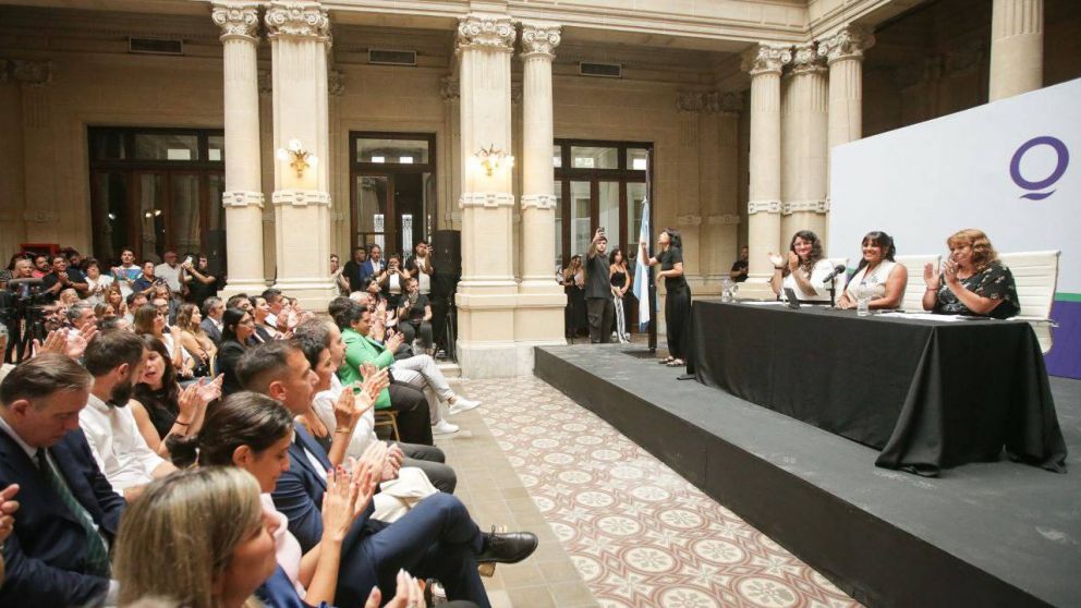 Eva Mieri abri� las sesiones en Quilmes con fuertes cr�ticas a Milei y anuncios clave para 2026