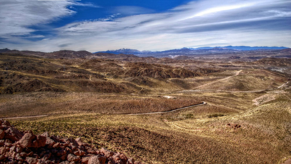 Pueblo que destaca por su impresionante entorno andino.