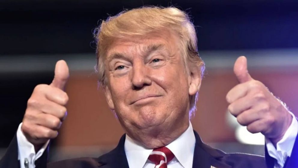 Estados Unidos anunció que tendrá el control total del espacio aéreo de Irán "en las próximas horas".