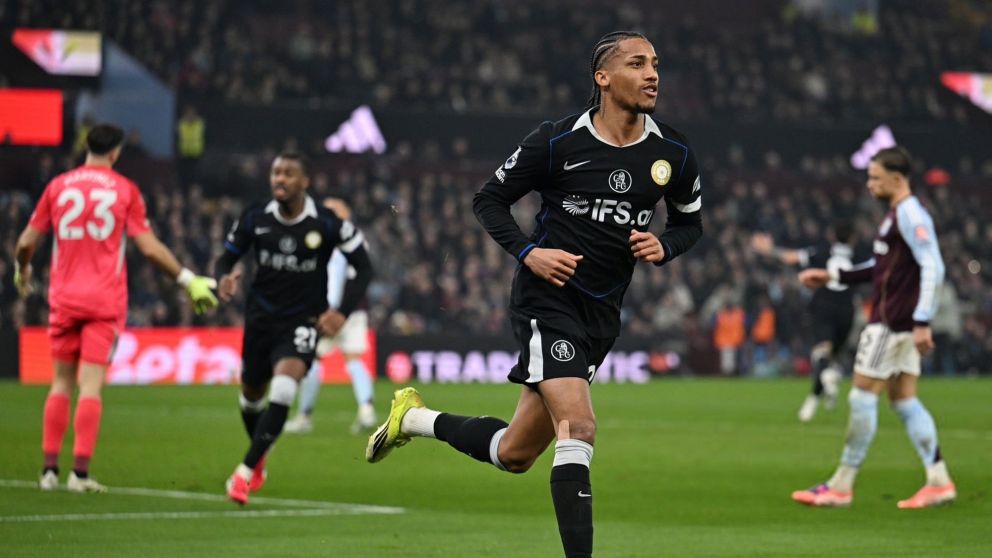 Dibu Martínez la pasó mal y Aston Villa perdió por goleada ante el Chelsea de Enzo Fernández y Garnacho