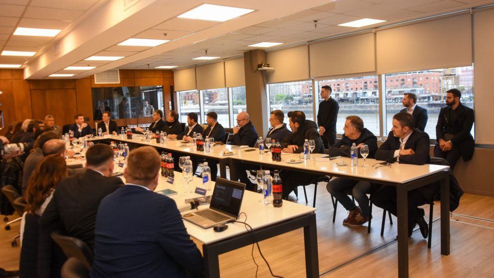 La AFA aprobó una insólita modificación en la tabla anual que cambia la clasificación a las copas