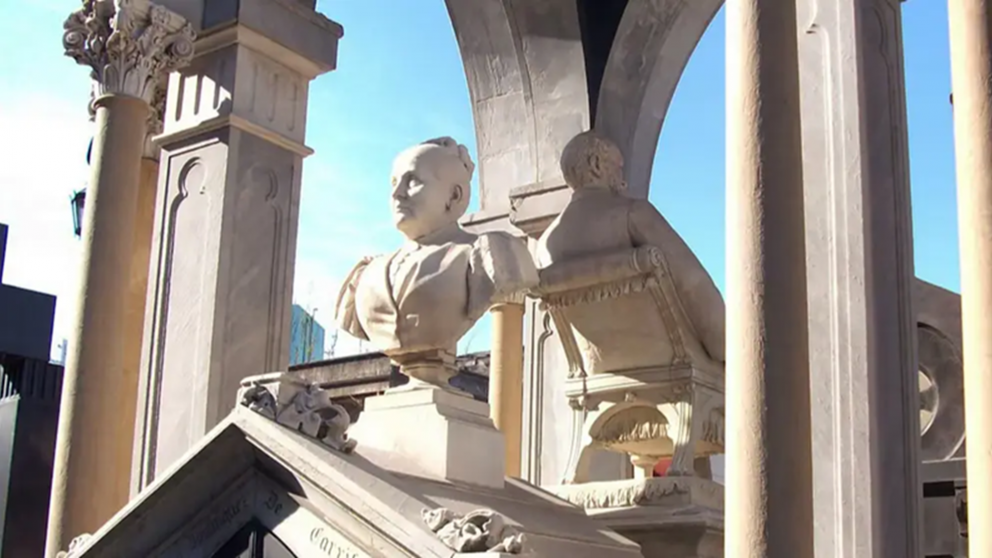 Tras varios a�os de conflictos econ�micos, se inmortalizaron "sin verse". 