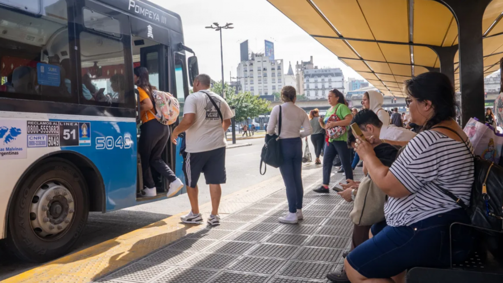 Paro de Transporte: el Gobierno inició un sumario a la UTA y La Fraternidad por "incumplimiento de la conciliación obligatoria"