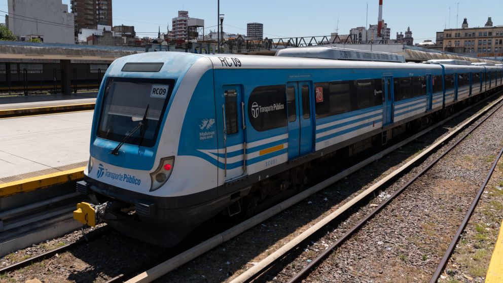 Una importante l�nea de trenes tiene recorrido limitado durante todo el fin de semana extra largo.