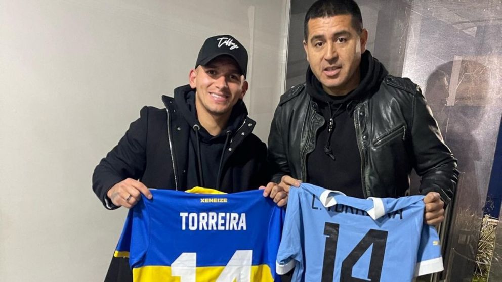 El volante uruguayo seguirá en el Galatasaray.