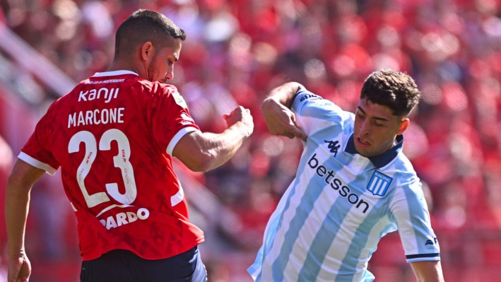 Marcone llegó a mediados de 2022 a Independiente y jugó seis clásicos, de los cuales ganó uno solo.