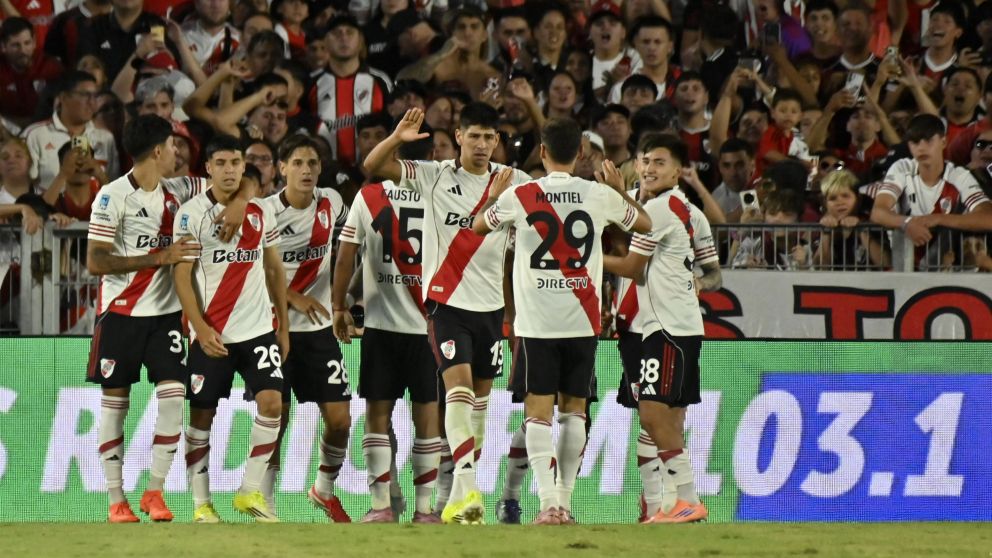 El futbolista fue ganando terreno con Gallardo y ahora deberá mantenerlo con Coudet.