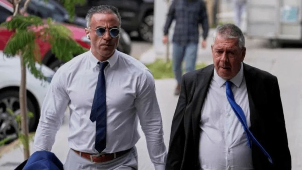 Leopoldo Luque, imputado por la muerte de Diego Maradona, pidió apartar a dos jueces de la causa (Imagen AP).